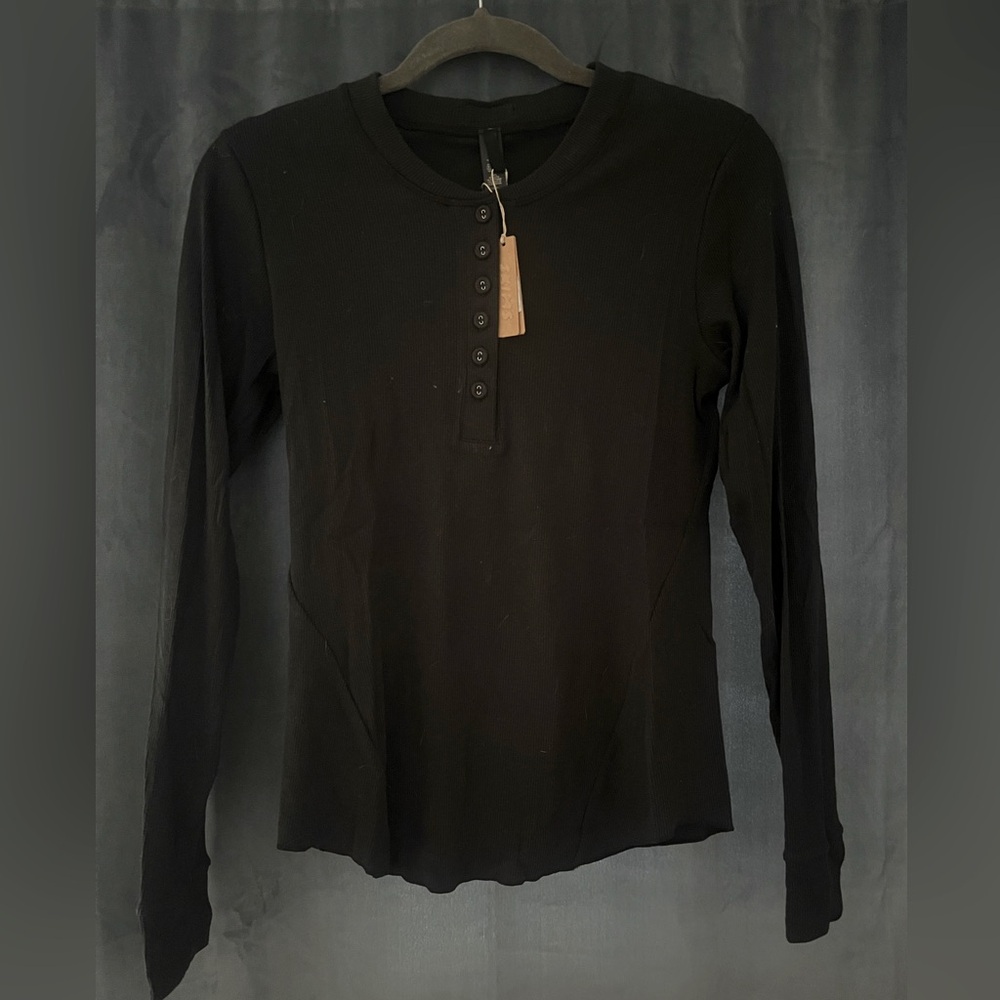 Skims Black Long sleeve Ribbed Henley